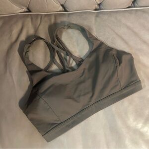 Lululemon 8 Free To Be Serene Strappy Bra Sage Green EUC